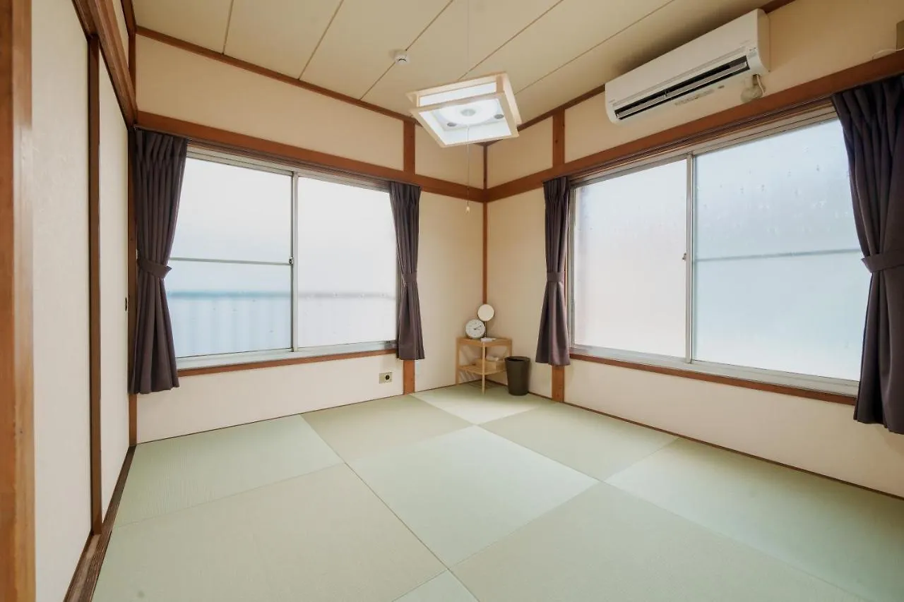 R-House 4Th Apartment Tokyo Japan